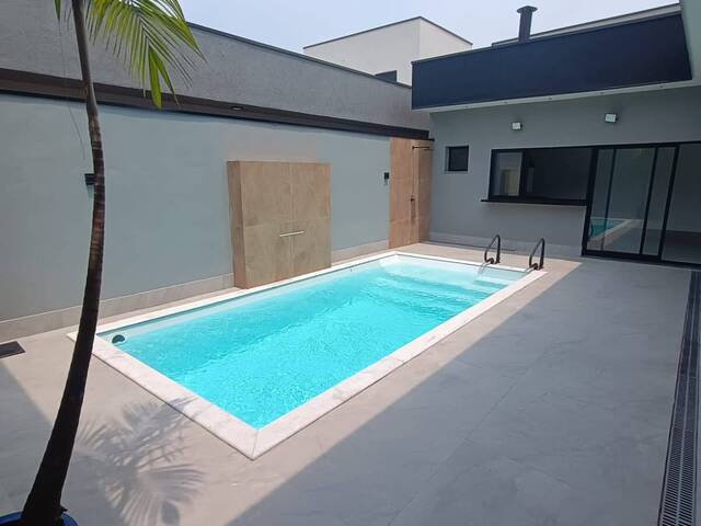 #2 - Casa para Venda em Taubaté - SP