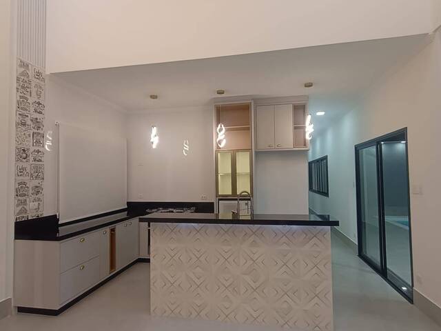 #2 - Casa para Venda em Taubaté - SP