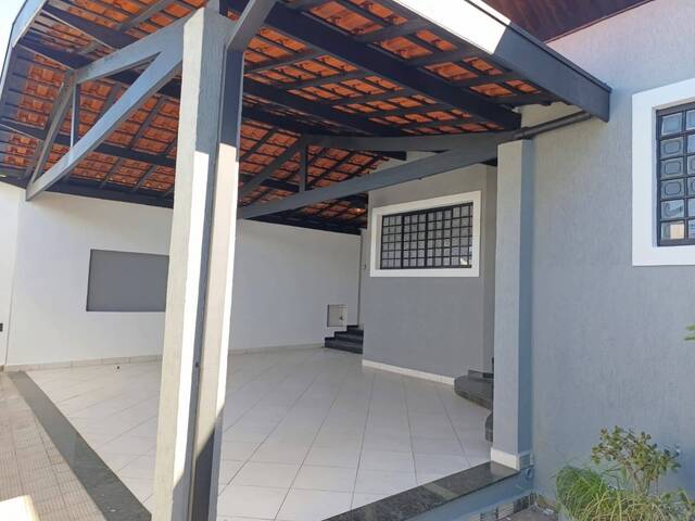 #13 - Casa para Venda em Taubaté - SP