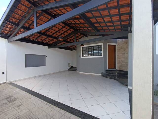#13 - Casa para Venda em Taubaté - SP