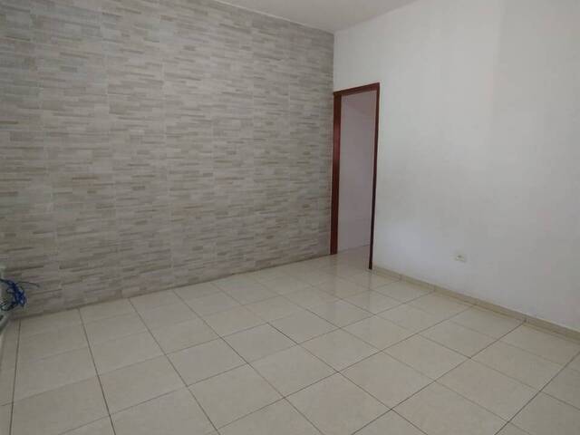 #73 - Casa para Venda em Taubaté - SP