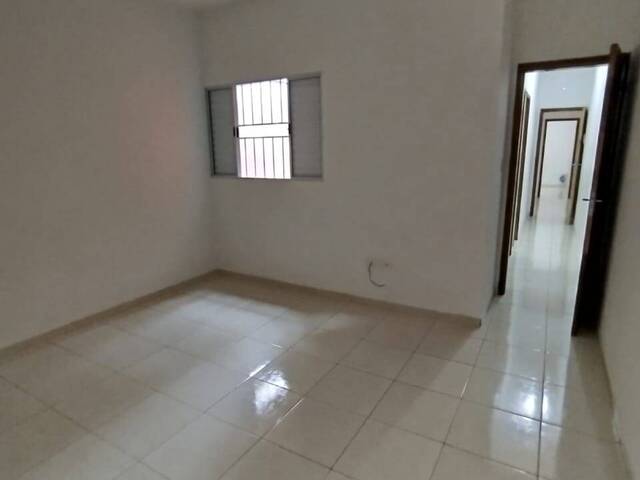Casa para Venda em Taubaté - 5