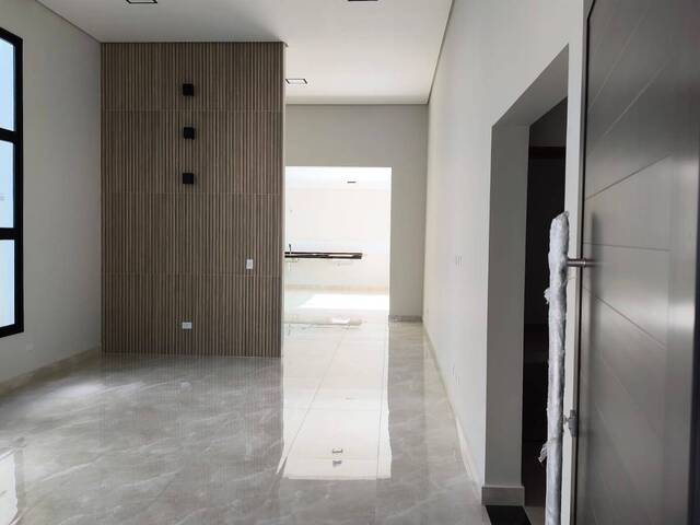 #84 - Casa em condomínio para Venda em Taubaté - SP