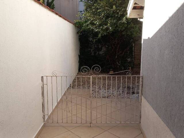 #87 - Casa em condomínio para Venda em Taubaté - SP