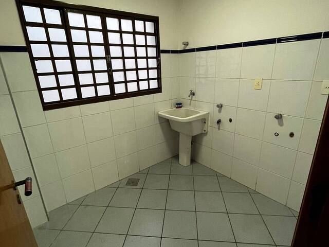 #96 - Sobrado para Venda em Taubaté - SP