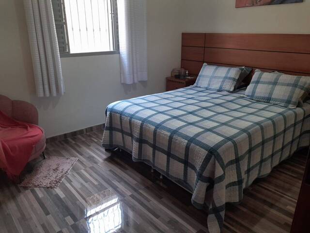 #98 - Casa para Venda em Taubaté - SP