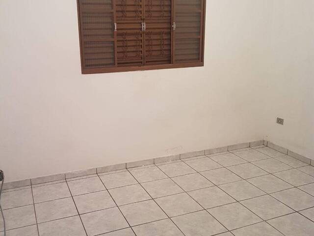 Casa para Venda em Taubaté - 4