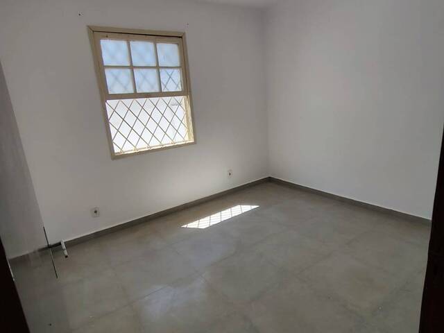 #128 - Casa para Venda em Taubaté - SP