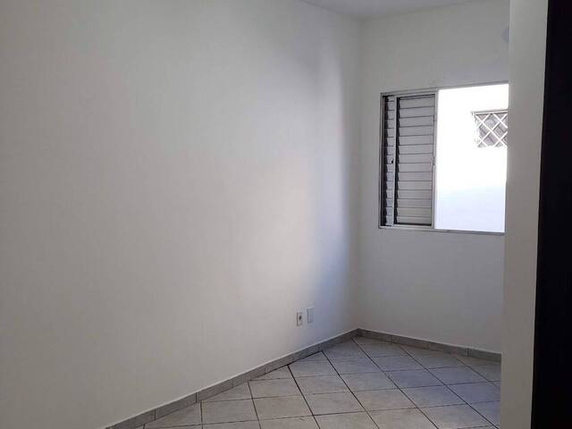 #131 - Apartamento para Locação em Taubaté - SP