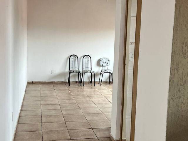 #143 - Casa para Locação em Taubaté - SP