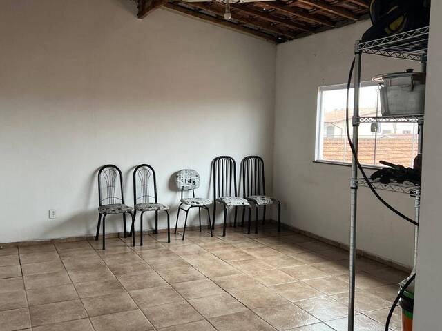 #143 - Casa para Locação em Taubaté - SP