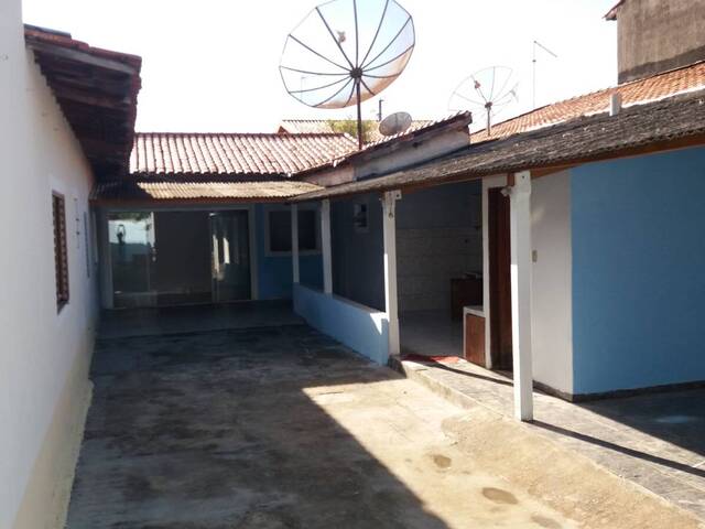 Casa para Venda em Caçapava - 2