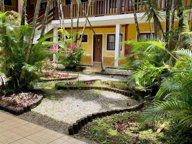 #185 - Pousada para Venda em Ubatuba - SP