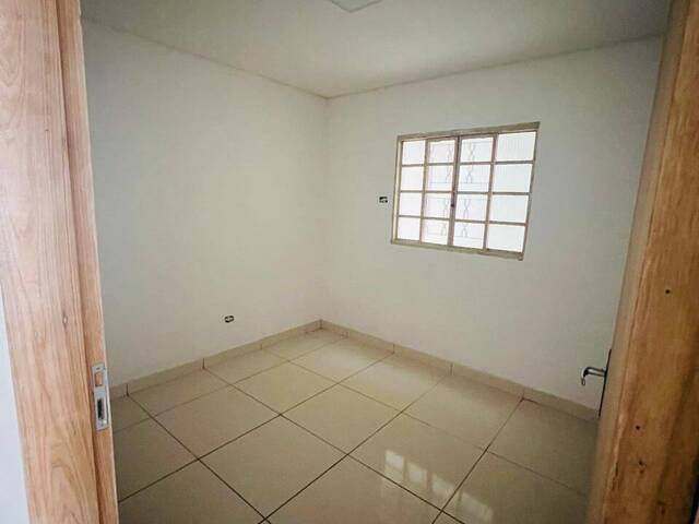 #201 - Casa para Venda em Taubaté - SP