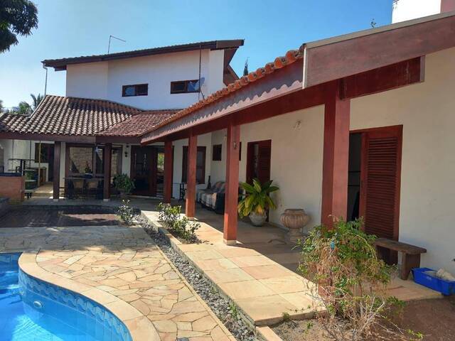 #204 - Casa para Venda em Taubaté - SP