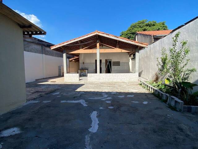 #206 - Casa para Venda em Taubaté - SP
