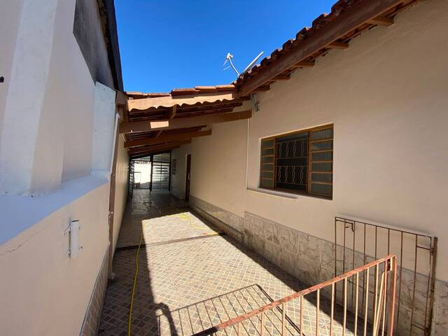 #206 - Casa para Venda em Taubaté - SP