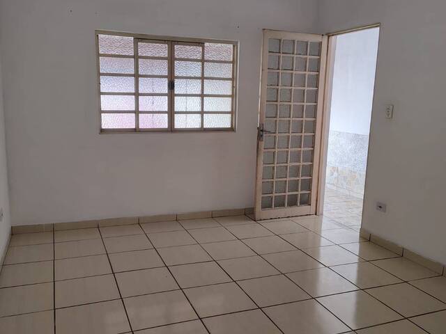 #208 - Casa para Venda em Taubaté - SP
