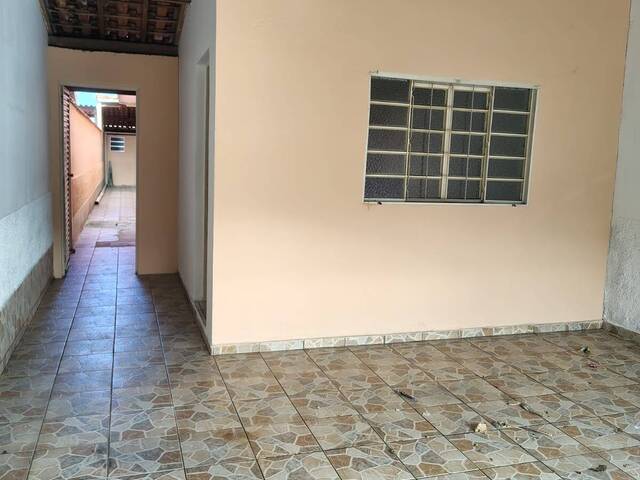 #208 - Casa para Venda em Taubaté - SP