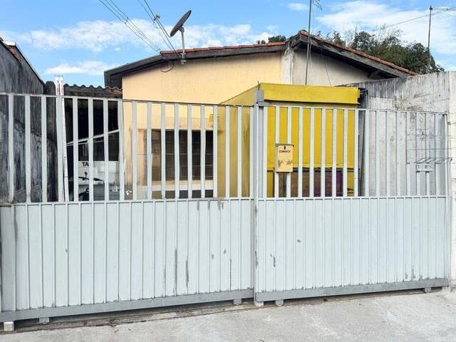 #210 - Casa para Venda em Taubaté - SP