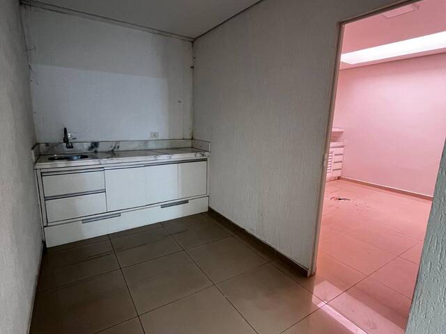 #212 - Casa para Venda em Taubaté - SP