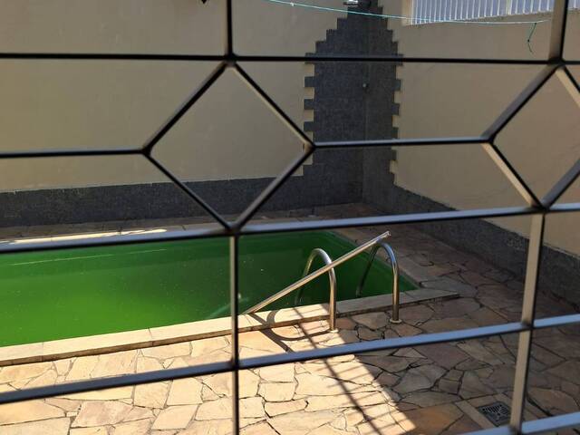#214 - Casa para Venda em Taubaté - SP