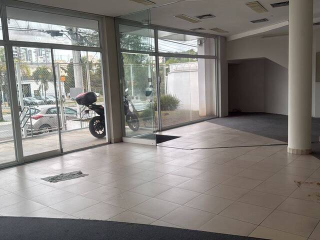 Locação em Parque Senhor do Bonfim - Taubaté