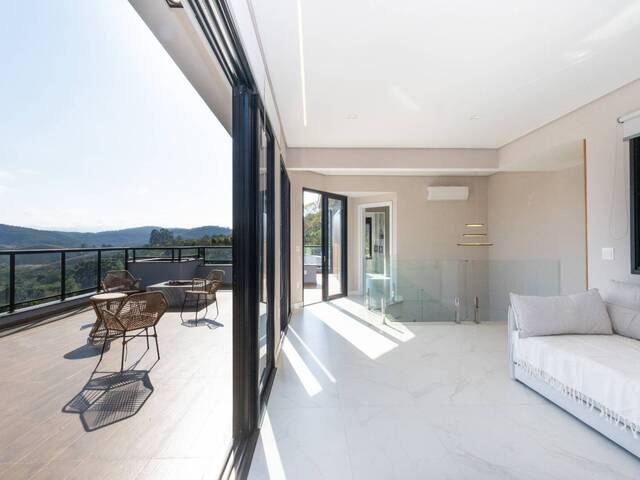 #253 - Casa em condomínio para Venda em Santo Antônio do Pinhal - SP