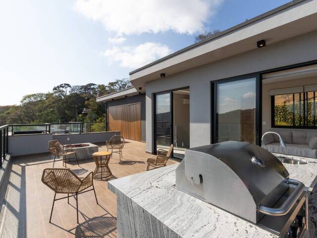 #253 - Casa em condomínio para Venda em Santo Antônio do Pinhal - SP