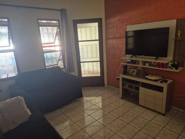 #257 - Casa em condomínio para Venda em Taubaté - SP