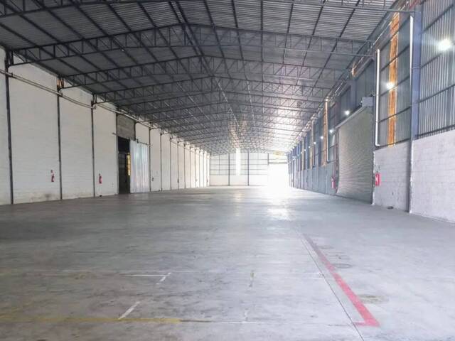 #288 - Galpão para Locação em Jacareí - SP