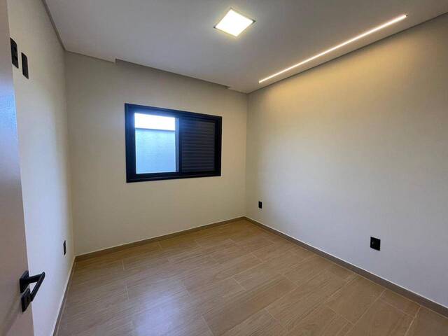 #294 - Casa em condomínio para Venda em Taubaté - SP