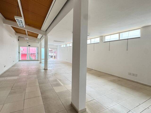 #301 - Ponto Comercial para Locação em Taubaté - SP