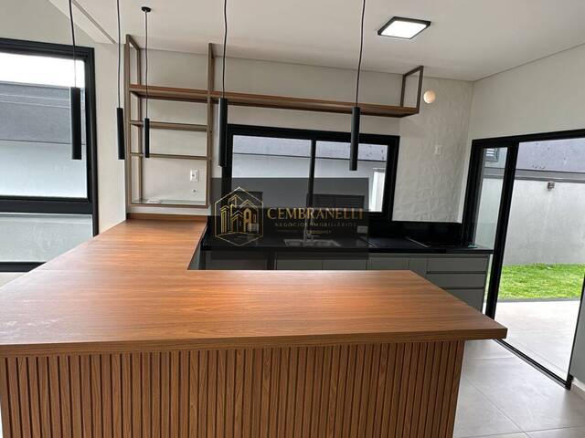 #312 - Casa em condomínio para Venda em Taubaté - SP