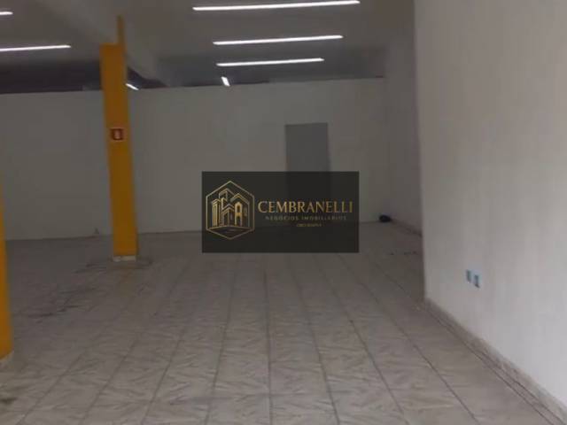#332 - Salão Comercial para Locação em Tremembé - SP
