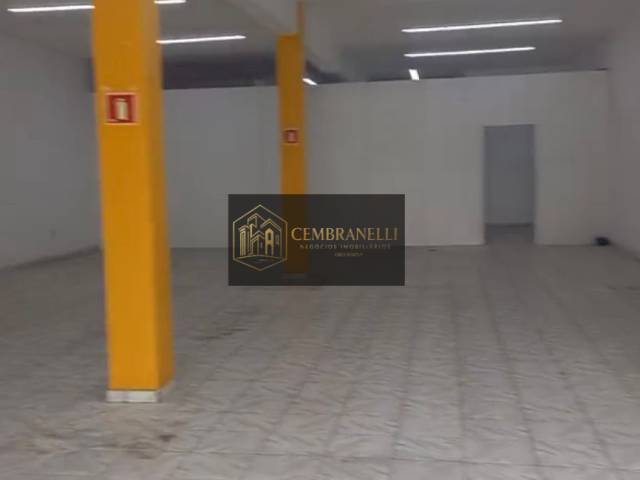 #332 - Salão Comercial para Locação em Tremembé - SP