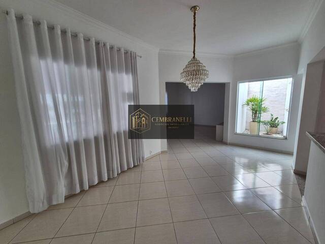 #336 - Casa para Venda em Taubaté - SP